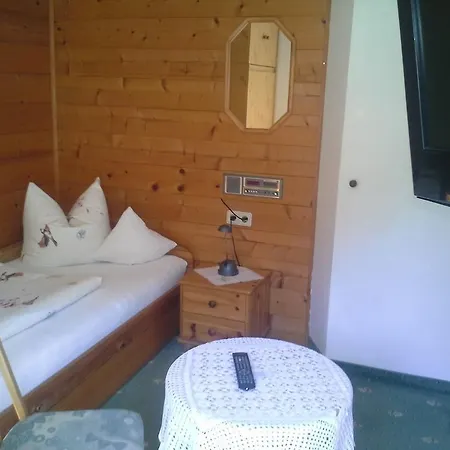 Gasteheim Tanzer Pensionat *